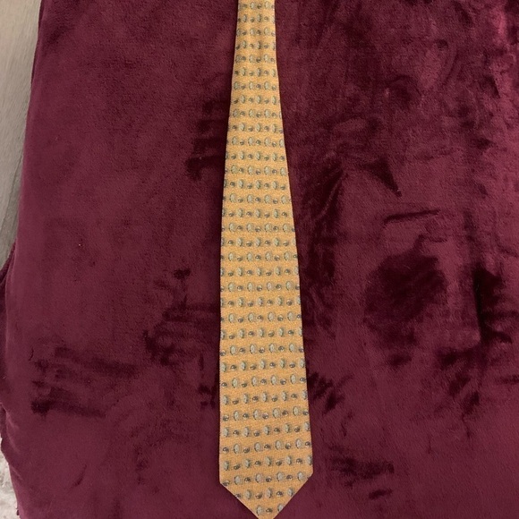 Silk tie​​​​​​​​​​​​​​​​​​​​​​​​ - Picture 4 of 4